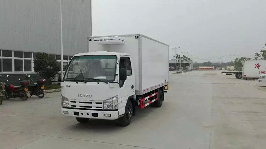 程力威CLW5040XLCQ5冷藏车